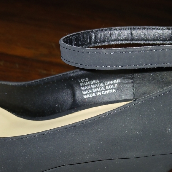 Me Too Black Wedge Shoes - Picture 3 of 7